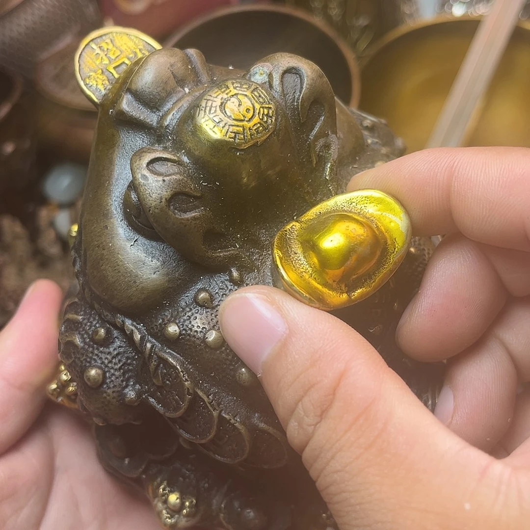 精美铜器工艺品等