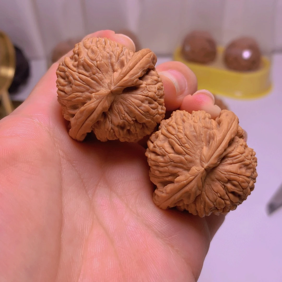 文玩核桃把件白狮子37尺