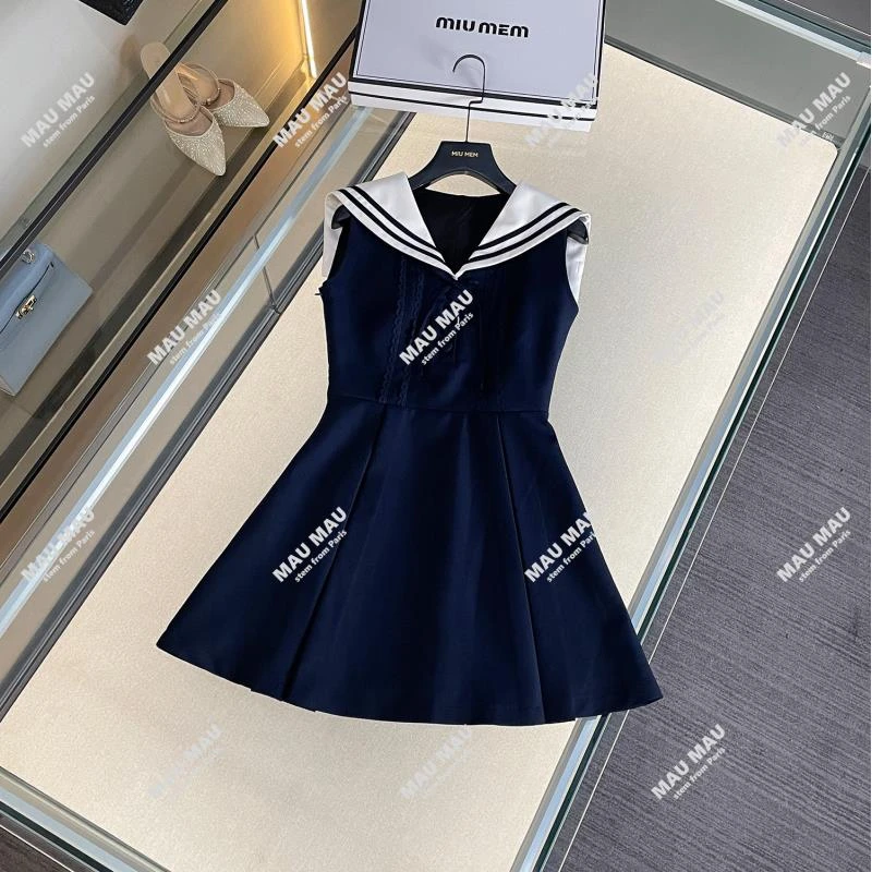 【甜茶学院】学院风海军领少女感无袖连衣裙女DY7200