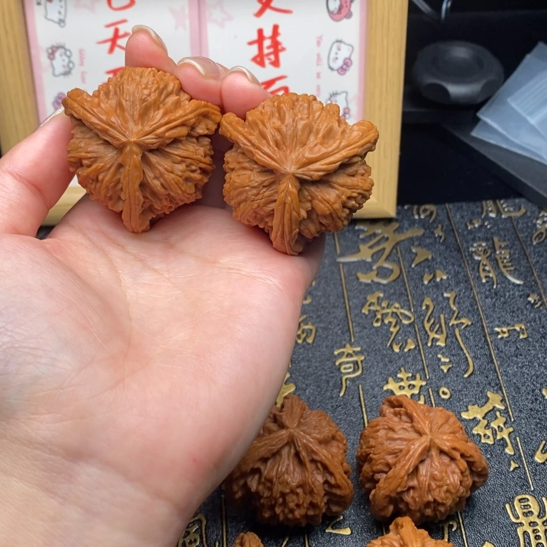 F***文玩核桃吊坠白狮1111111111