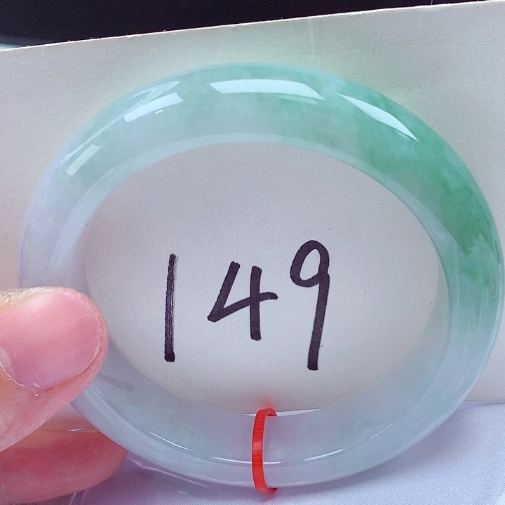 翡翠未镶嵌手镯翡翠