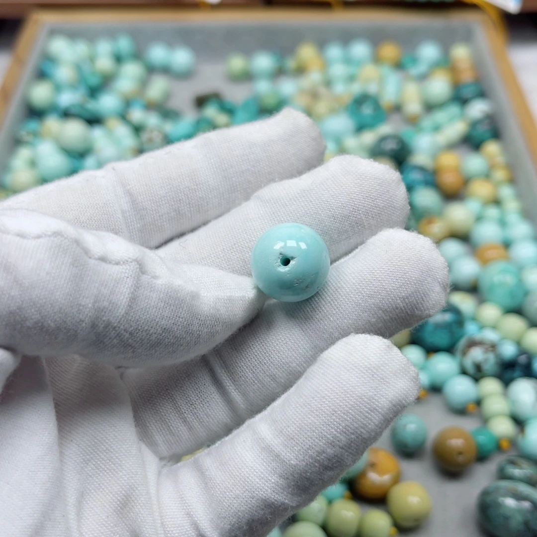 绿松石未镶嵌挂件