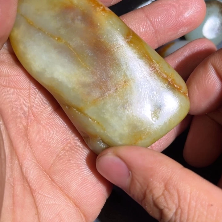 和田玉未镶嵌吊坠(不含链)