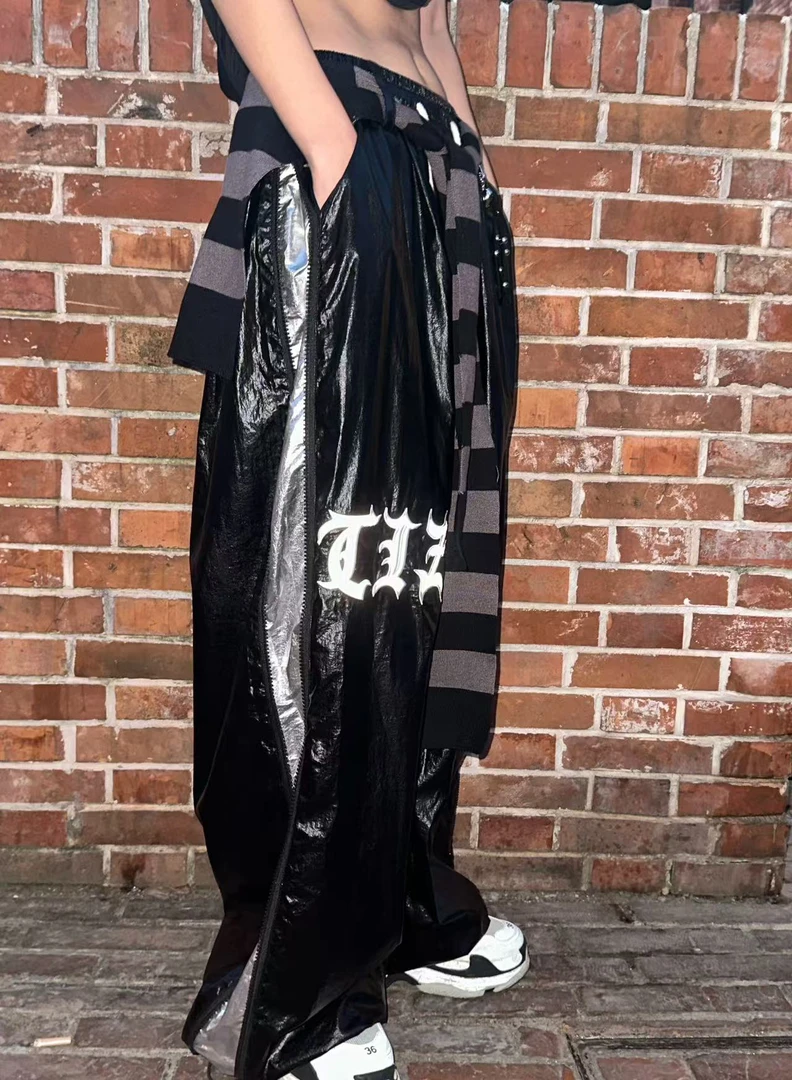 Thisiszoom小众设计感黑银拼色拉链贴布绣皮裤男女同款