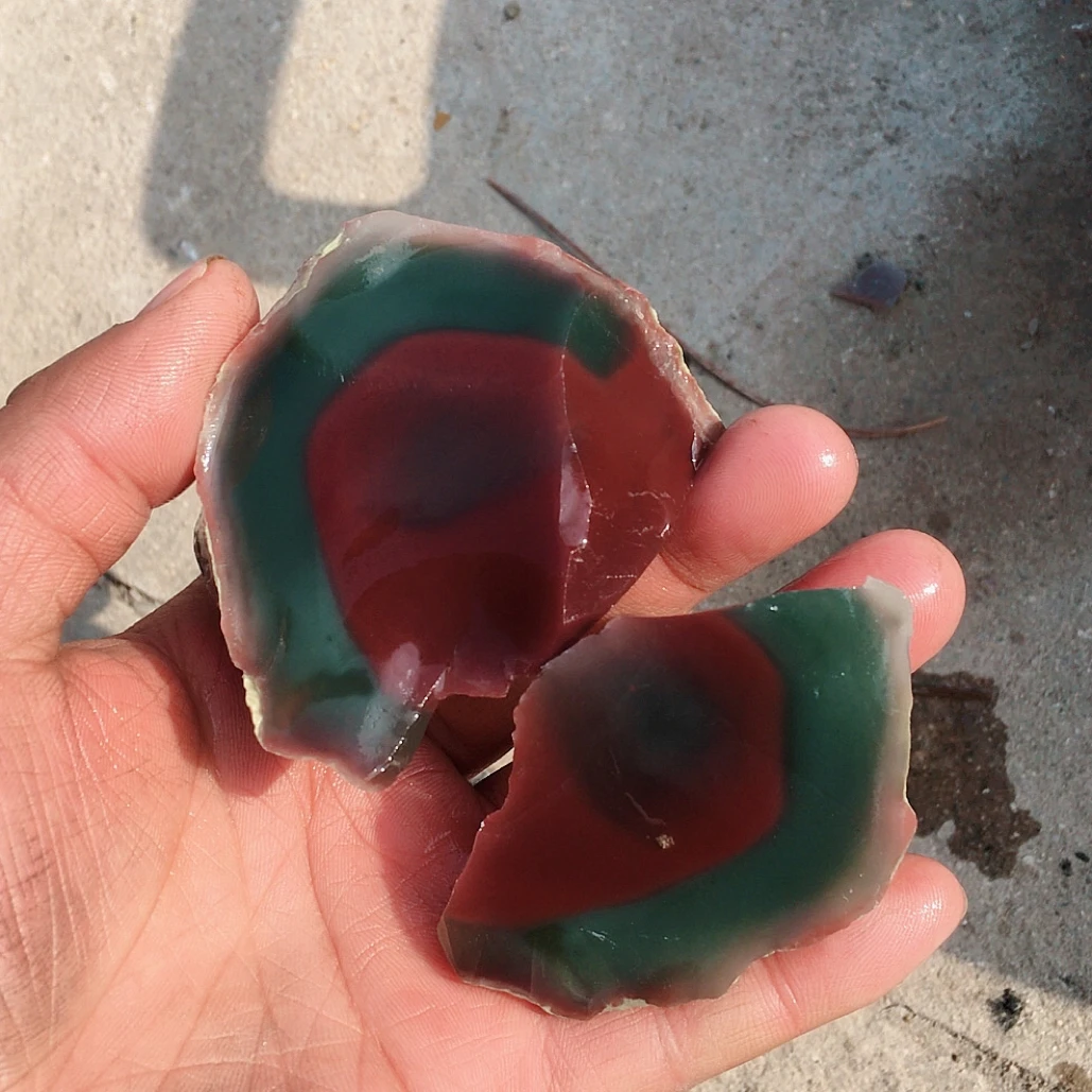 秦岭原矿秦紫玉原石，可雕刻可观赏！