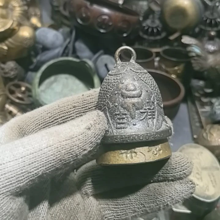 雷***行闪电购铜摆件工艺品