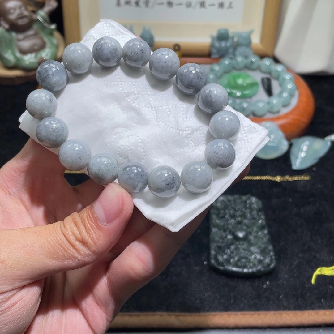 翡翠未镶嵌颈饰手串