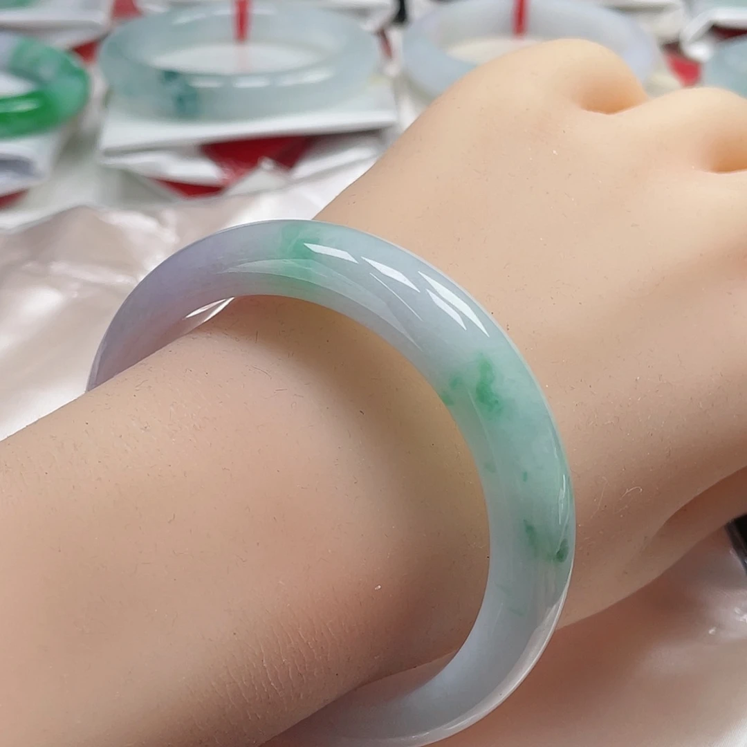 翡翠手镯未镶嵌缅甸翡翠手镯53圈