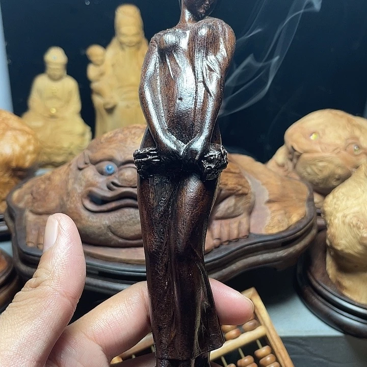 大叶紫檀（黑酸枝木类）