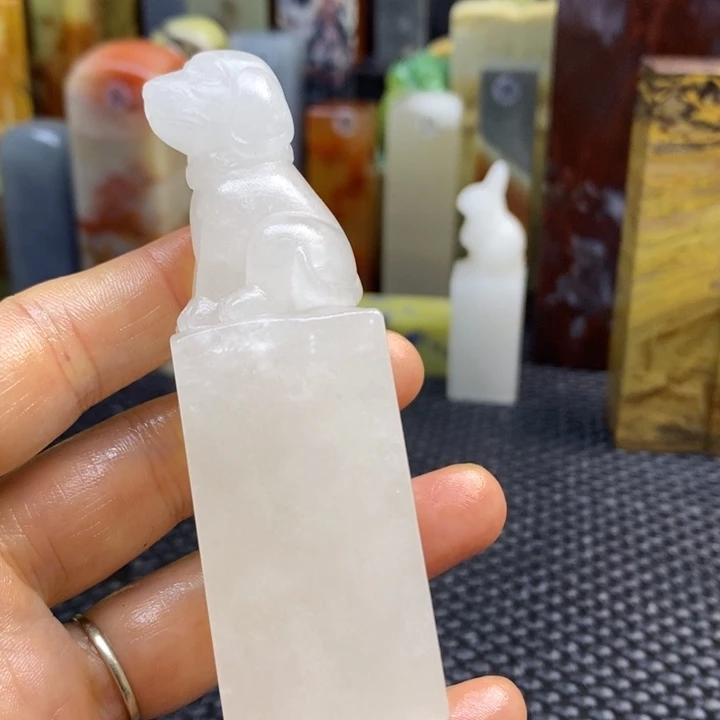 青田石在**。青田石印章石