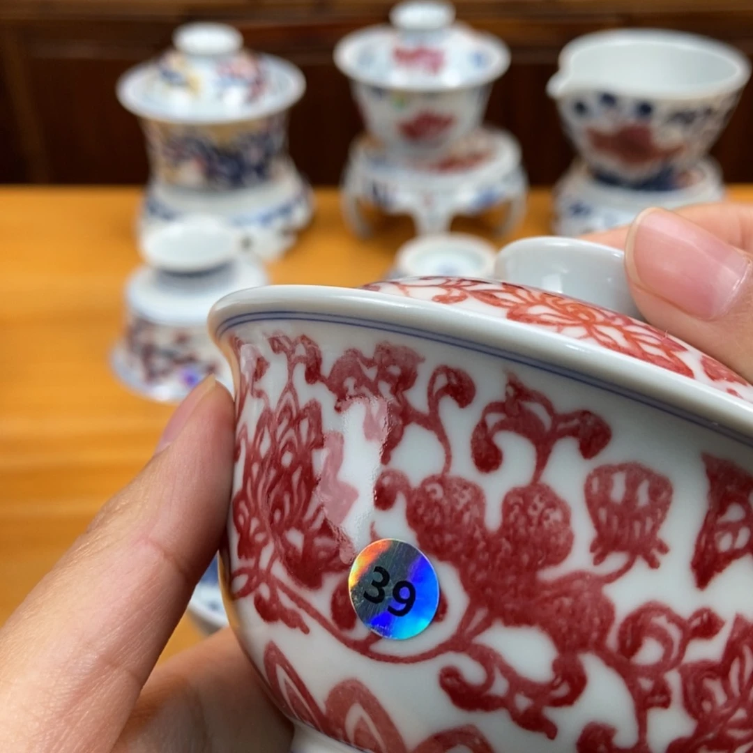 手绘现代茶具非仿古