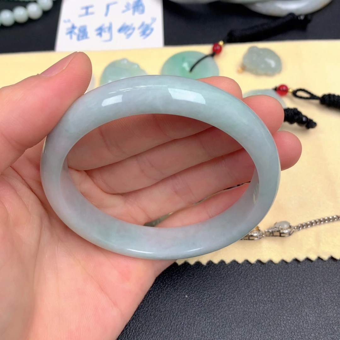 未镶嵌手镯翡翠多样性发货翡翠