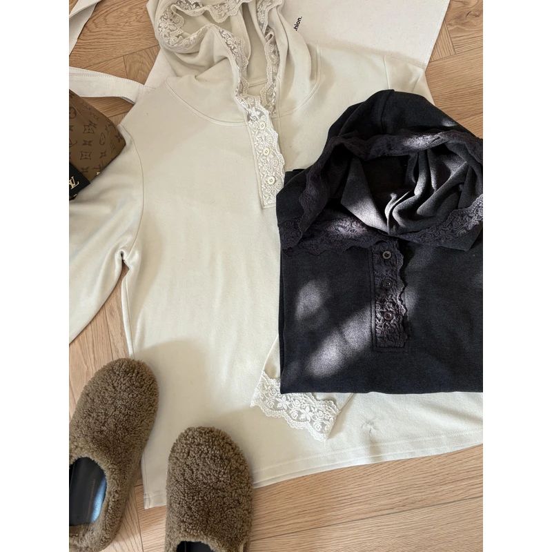 【瘦瘦】蕾丝庄园-两色连帽磨毛加厚蕾丝拼接半门襟长袖打底S01194