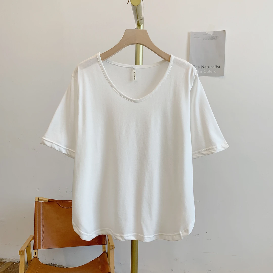 C4455纯色圆弧下摆圆领短袖T恤