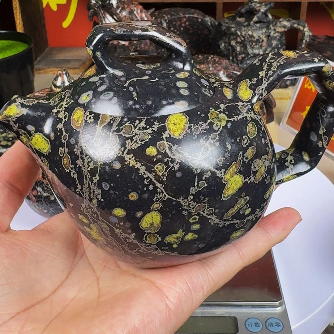清***8梅花玉精品茶周边