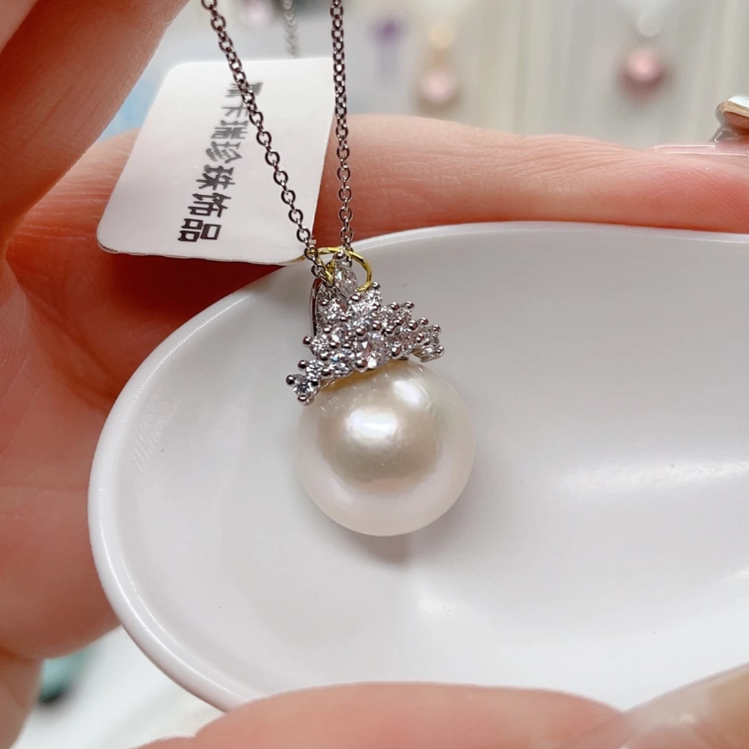 淡水珍珠吊坠(赠链)合金