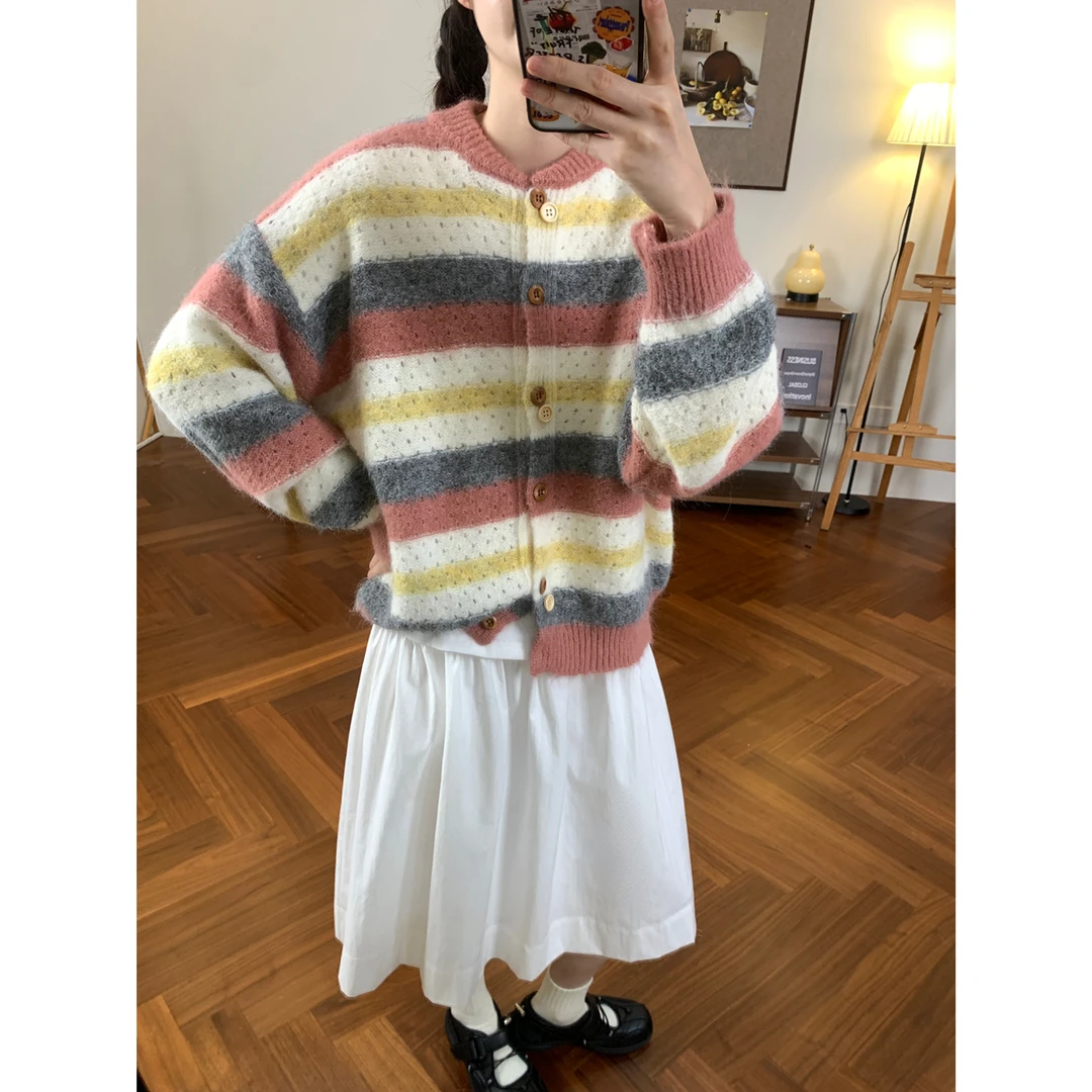 软糯条纹纽扣针织开衫女韩版2025秋冬新款圆领宽松百搭显瘦毛衣潮