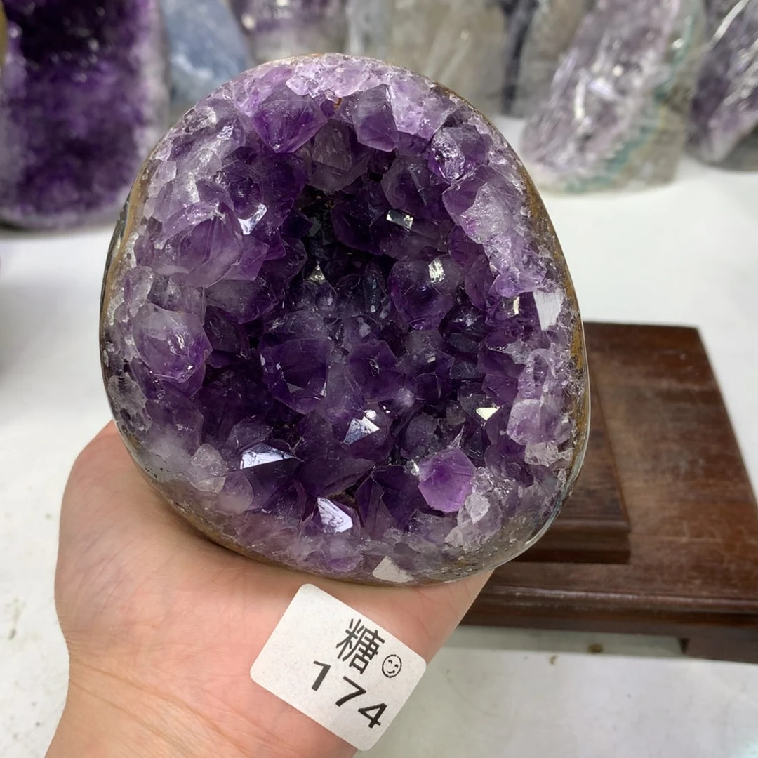 紫晶摆件未镶嵌水晶