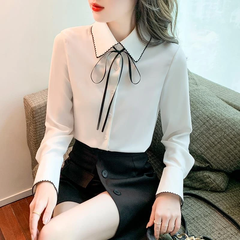 法芬图2025春季新款蝴蝶结衬衫港味喇叭袖设计感小众长袖慵懒韩范