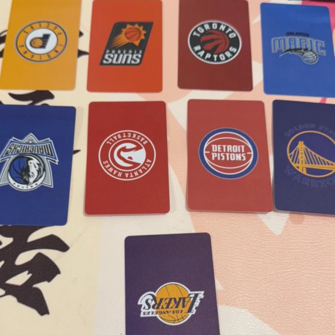 球星卡 碰碰乐 精美base三张 未成年禁止下单 拆后不退不换