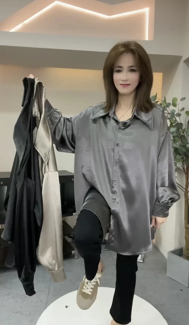 欧货春季新款时尚设计感翻领单排扣衬衫高级感缎面宽松上衣女