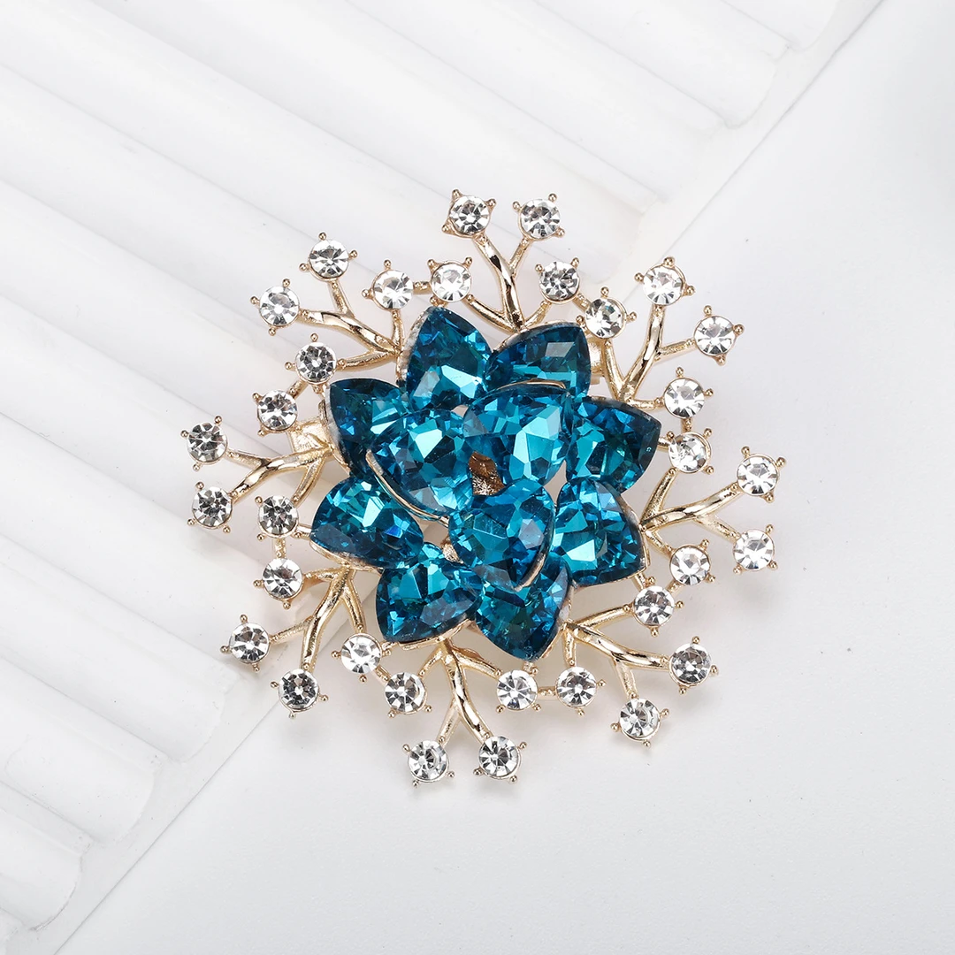 铜合金胸针 B01 时尚百搭款超闪雪蓝花胸针