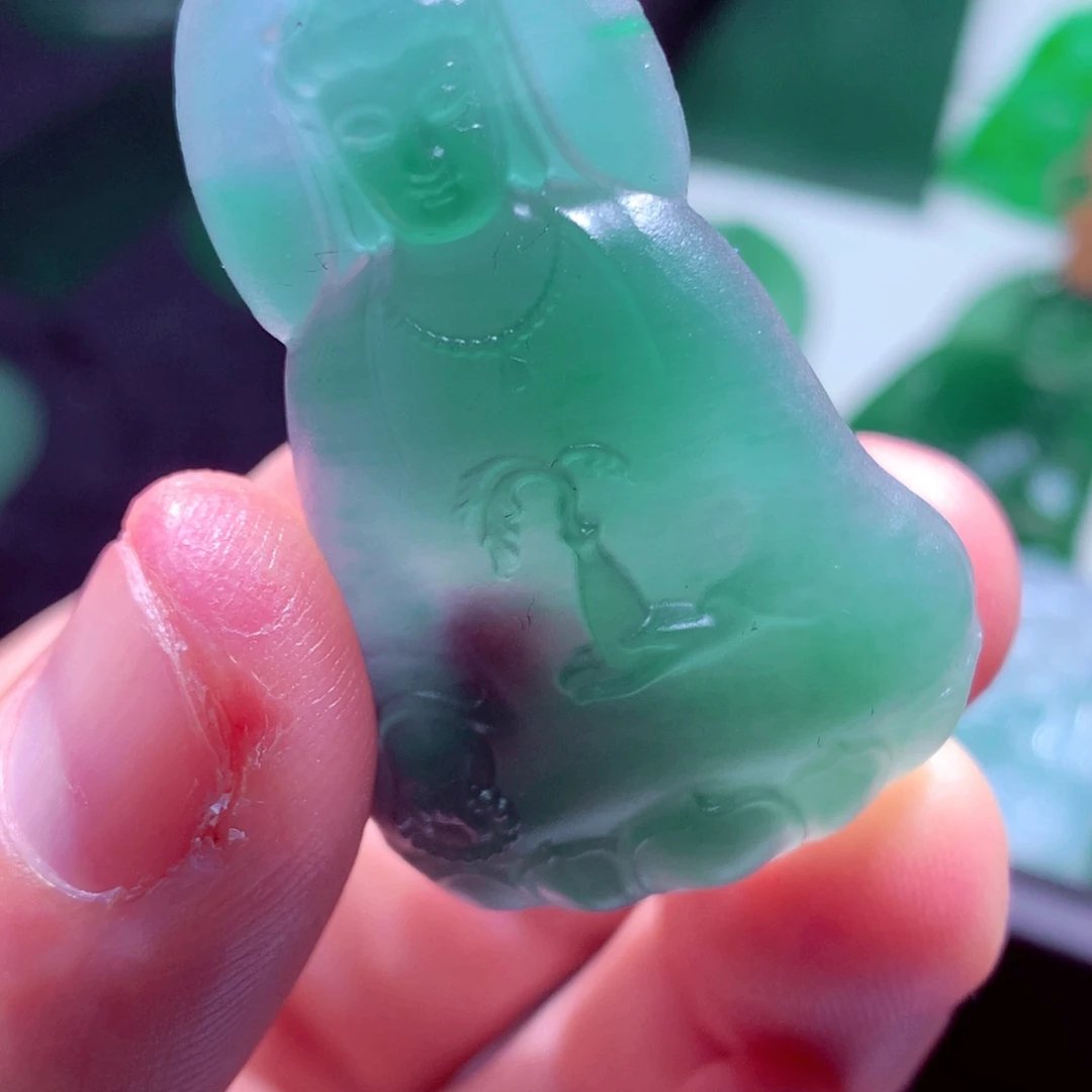 小***哥定制翡翠未镶嵌天然翡翠A货 官方基地发货