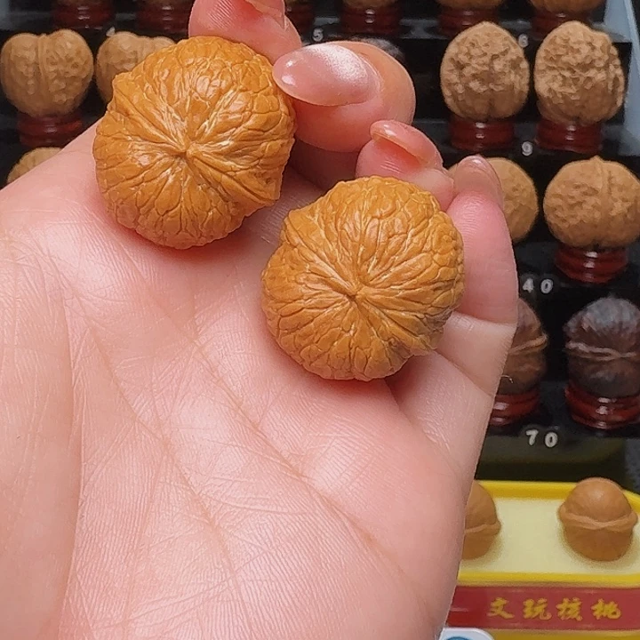 文玩核桃把件手捻金豆豆28尺…………01