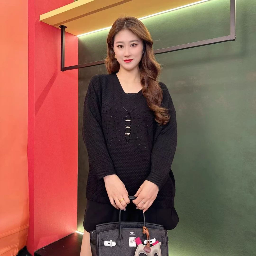 015多金大码气质减龄秋冬季女装设计感连衣裙上衣女