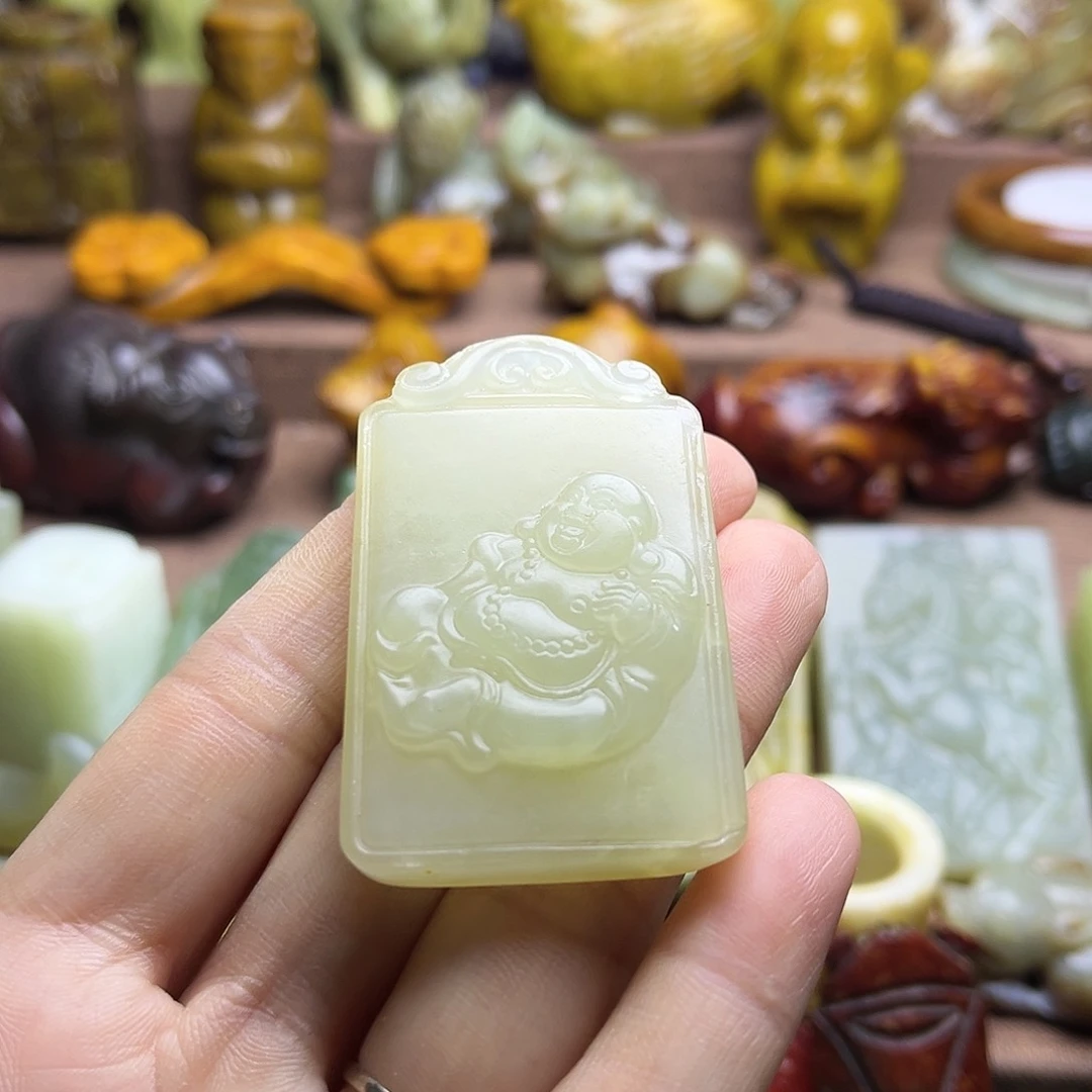 白玉菩提吊坠90。。