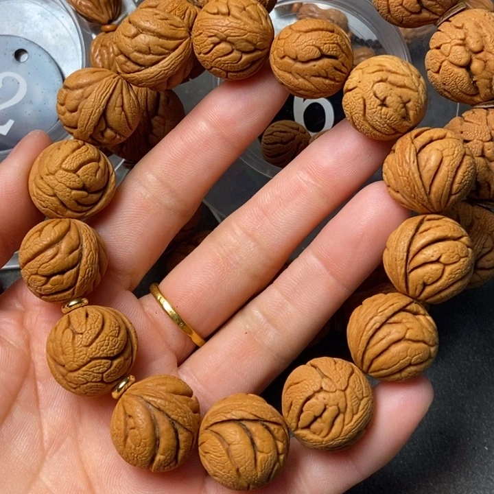 吊坠桃核陕西秦岭山桃核