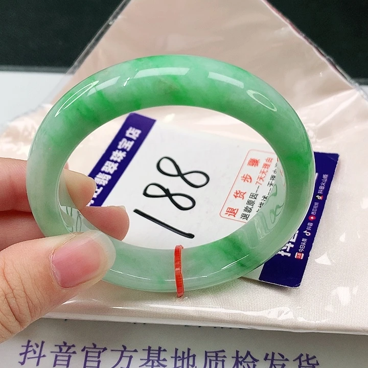 未镶嵌手镯翡翠翡翠
