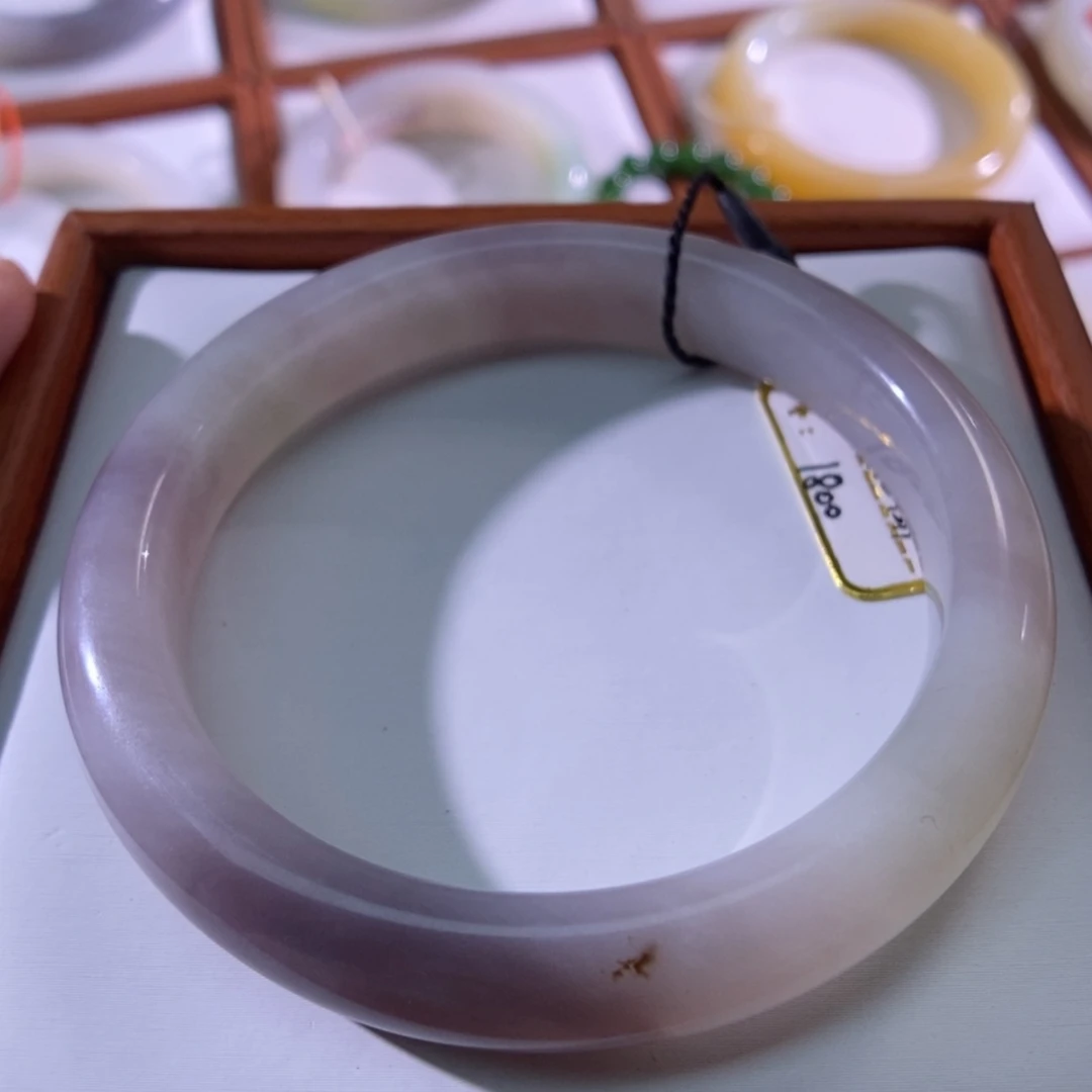 【闪购商品】未镶嵌手镯和田玉