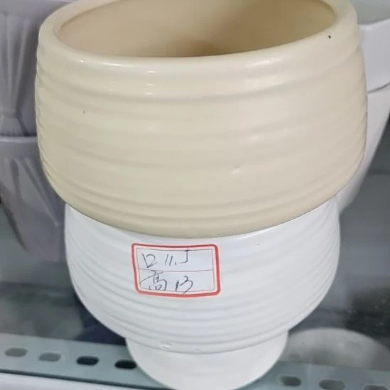 微瑕陶瓷花盆满12包邮