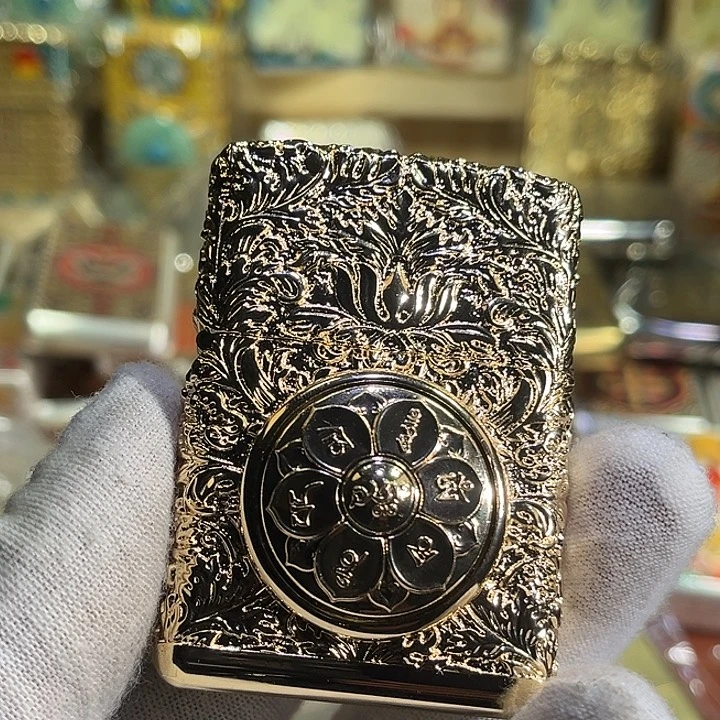 纯铜佐罗盔甲六字真言