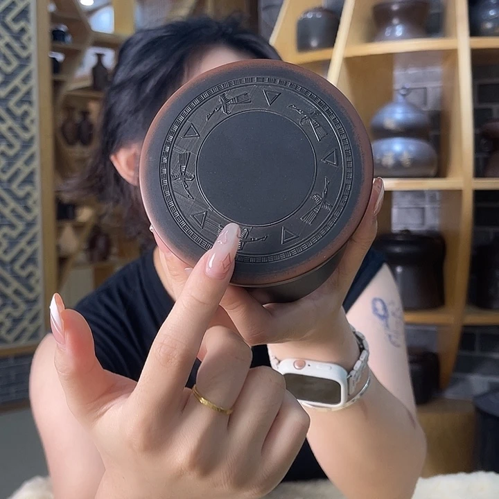 钦州坭兴陶茶叶罐二两装