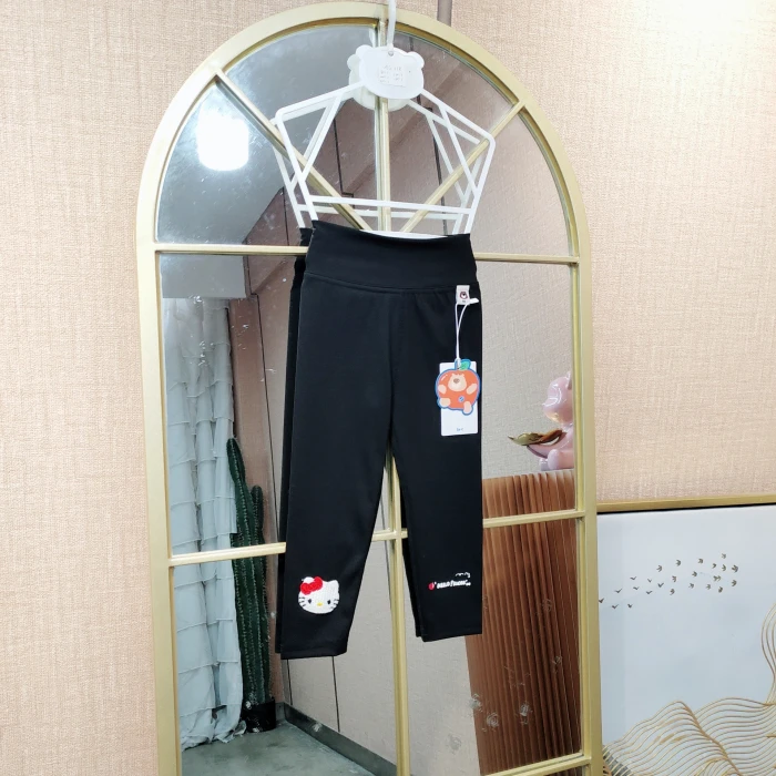 AG358   宝宝黑色打底裤    春季