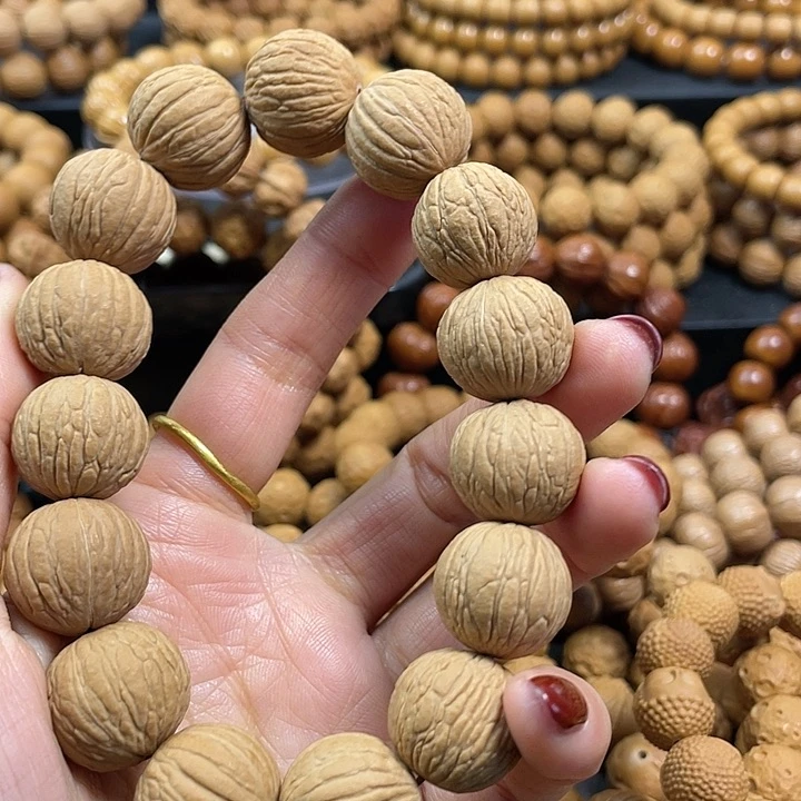 猴头核桃手串阿***n猴头核桃