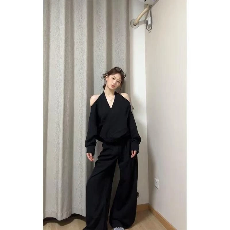 小众炸街高级感挂脖露肩宽松长袖上衣女2025新款高腰百搭阔腿长裤