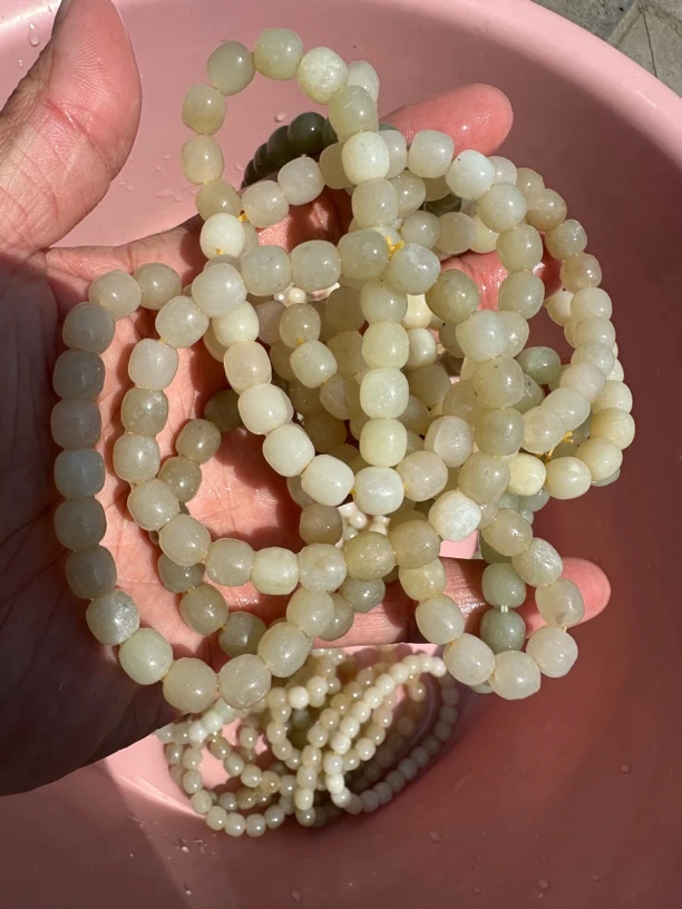 微瑕且末料8*8老型珠.拍一发三