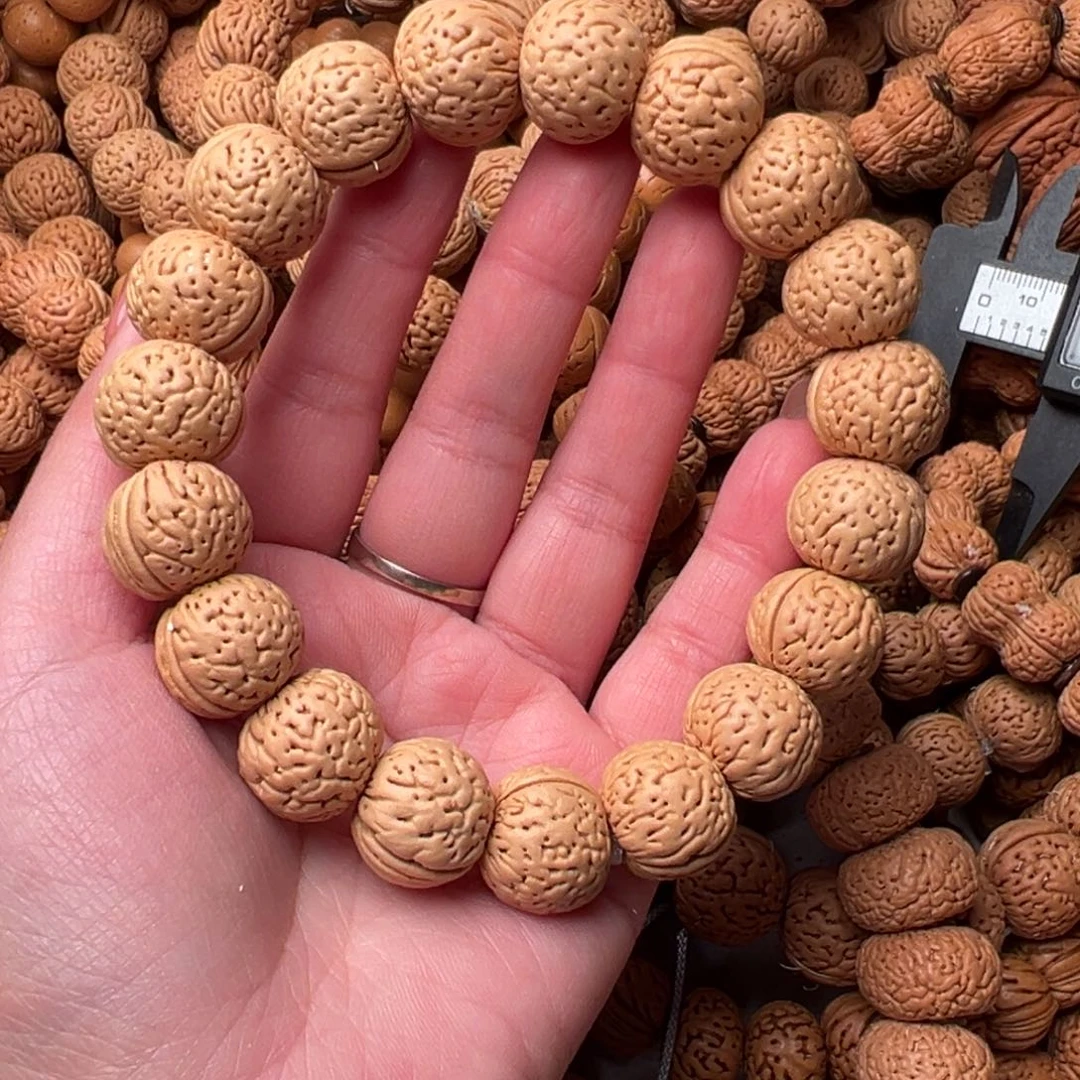 17尺寸苹果圆桃核