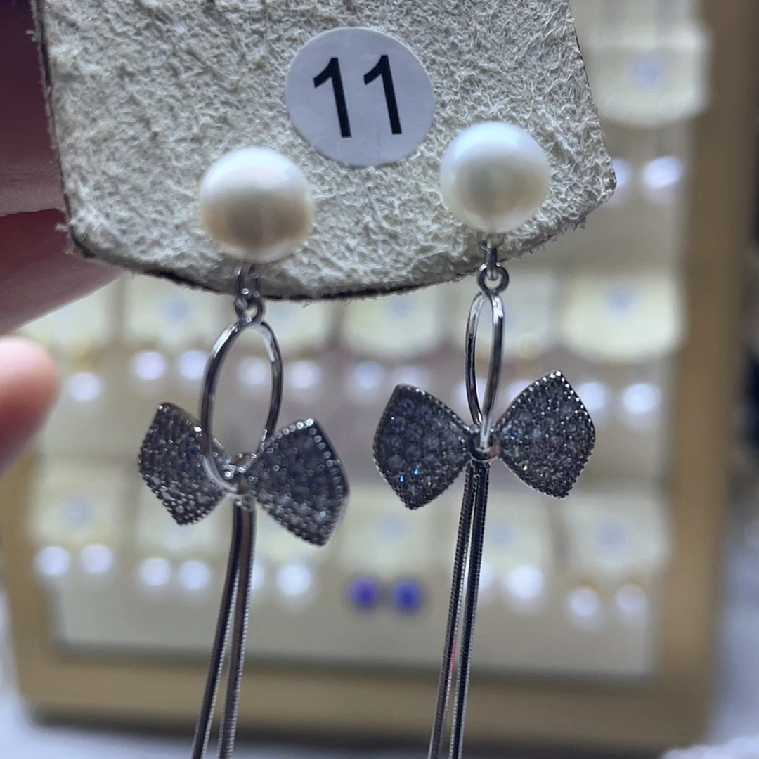 银S925镶嵌淡水珍珠耳饰