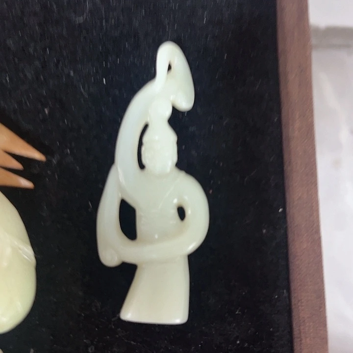 旷***兰摆件陶瓷艺术品欣赏陶瓷