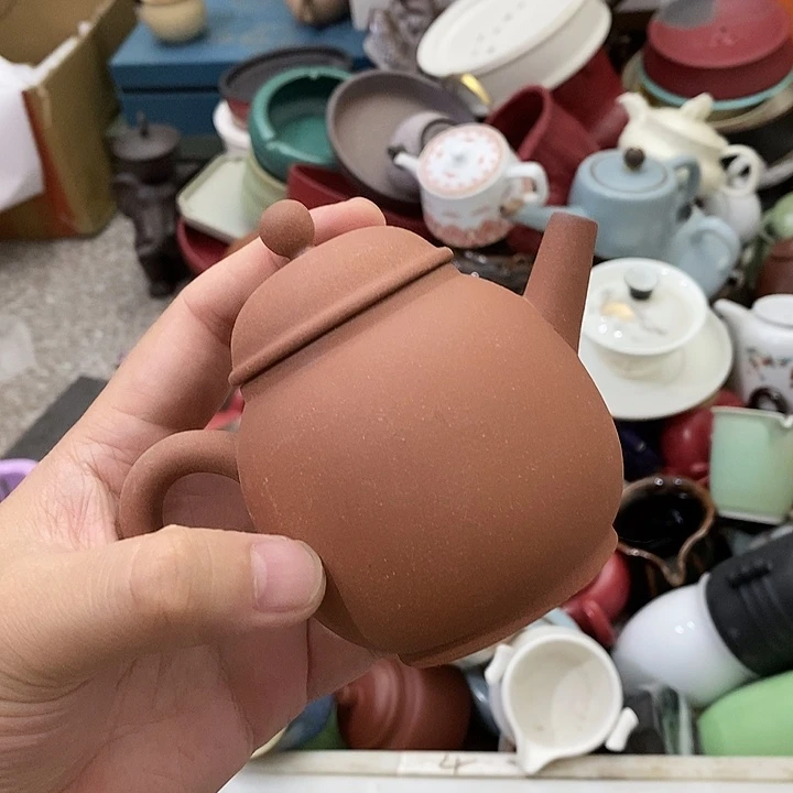 陶瓷艺术品及陶瓷壶壶