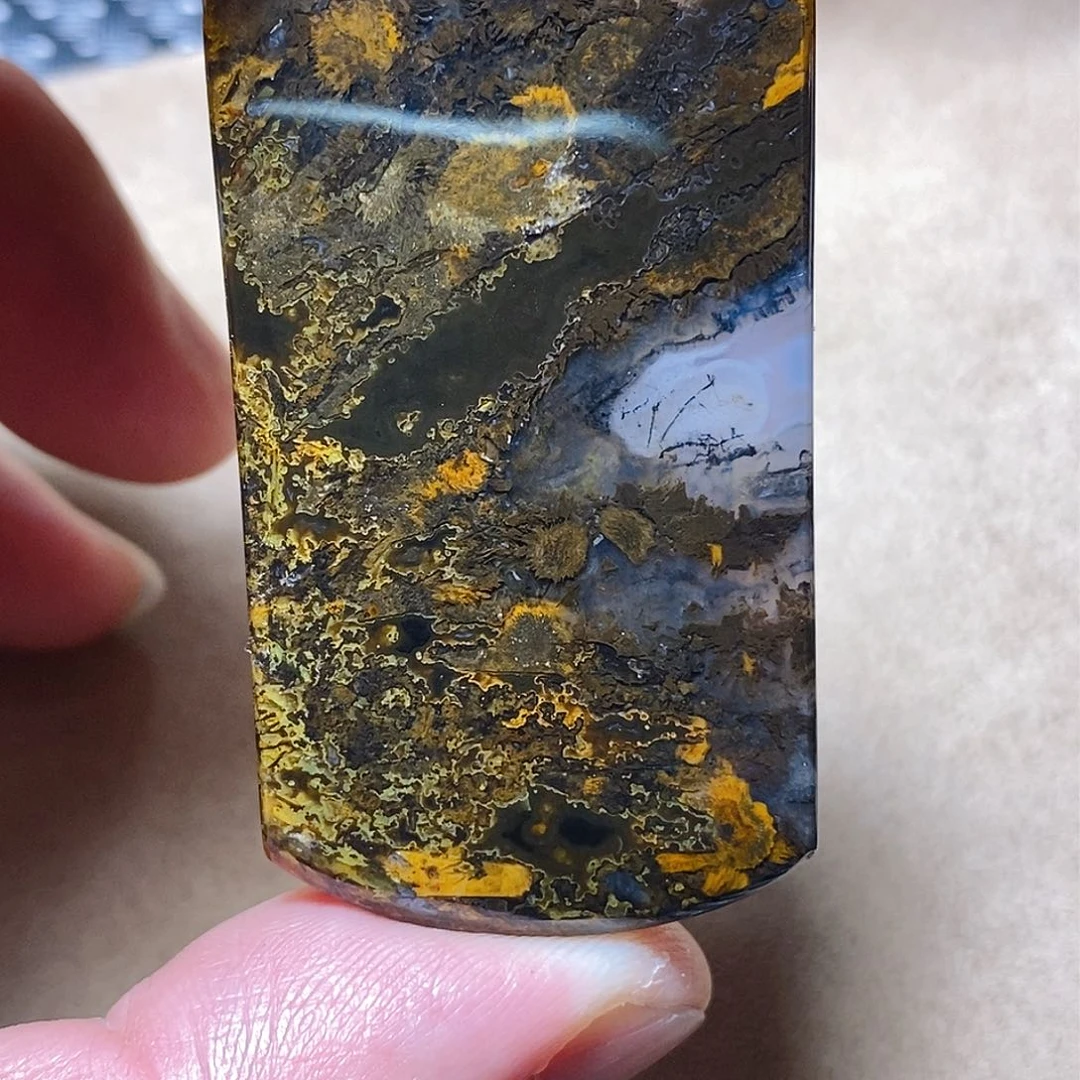 玛瑙/玉髓颈饰未镶嵌B****o