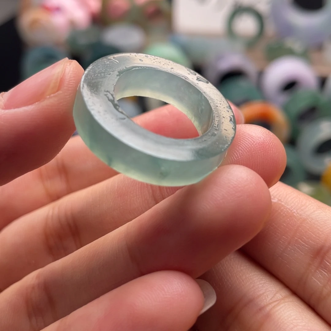 定制翡翠未镶嵌 西湖龙井