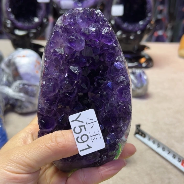 大型摆件（非配饰）未镶嵌水晶摆件