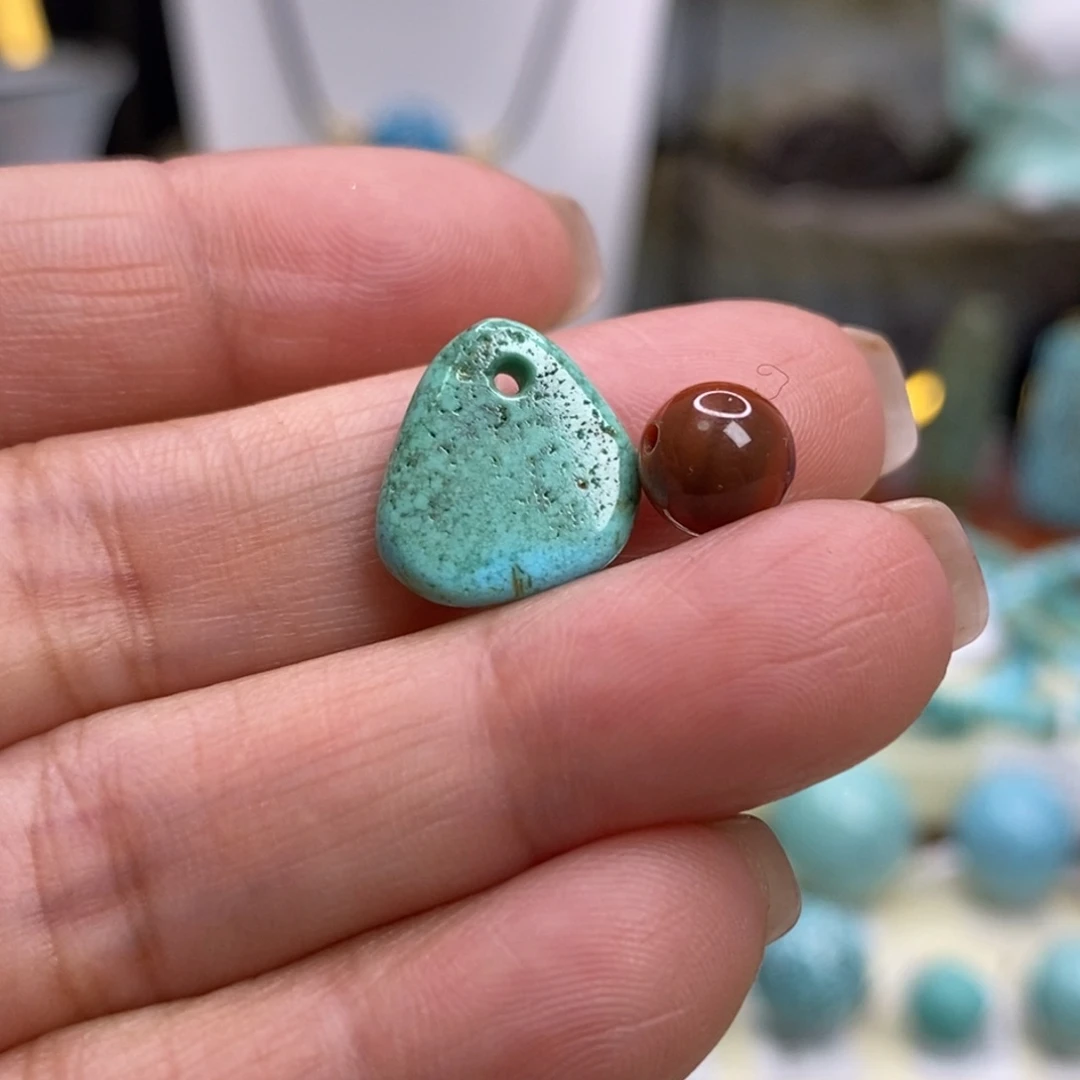 南红玛瑙未镶嵌珠宝奇石