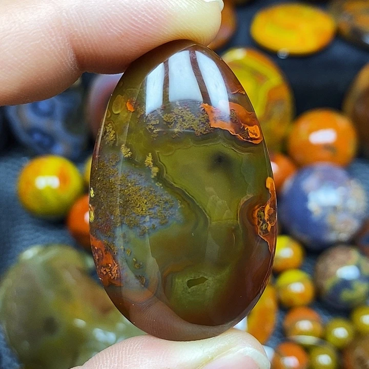 玛瑙/玉髓未镶嵌颈饰