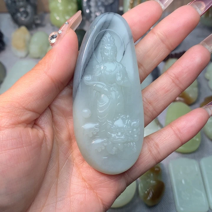 和田玉挂件未镶嵌田****)